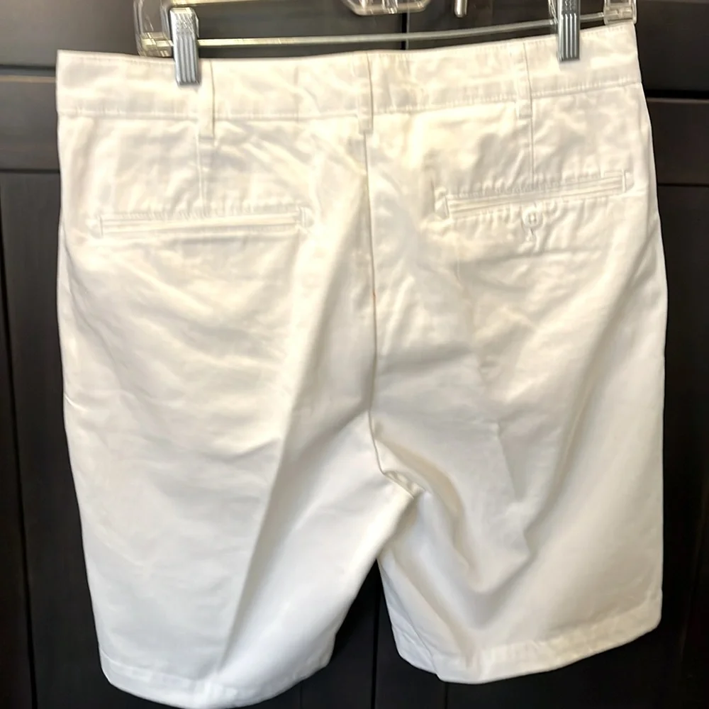 Cremieux White Cotton Men’s Shorts. Great for Golf. Sz. 32 like new - Picture 7 of 9